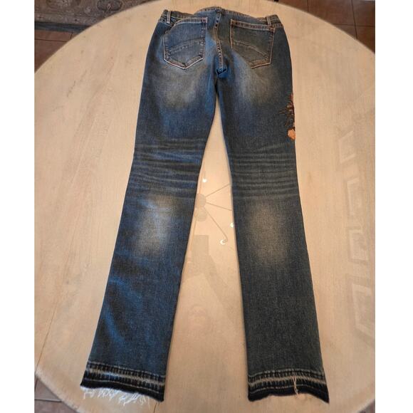 DRIFTWOOD Audrey Women's Denim Jeans Floral Embroidery SZ 27 Raw Hem Boho - Picture 3 of 8